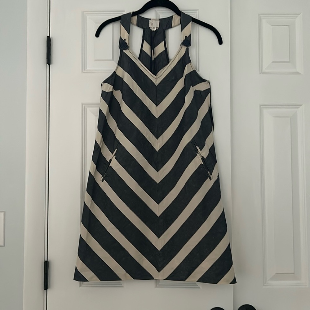 Anthropologie brand 9 HIS S'CL Postmark chevron print linen blend dress